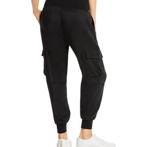 Cinq a sept satin jogger pants L like new